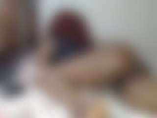 queenloovee's Live Sex Cam Show