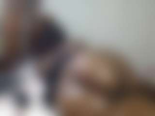 queenloovee's Live Sex Cam Show