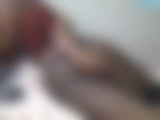 queenloovee's Live Sex Cam Show