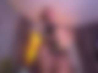 Live cam show with Hanna Byron - Strapon on Camsoda
