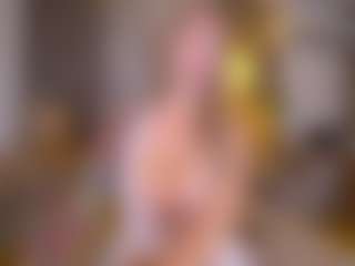 Live cam show with Hanna Byron - Grey Eyes on Dare Cams