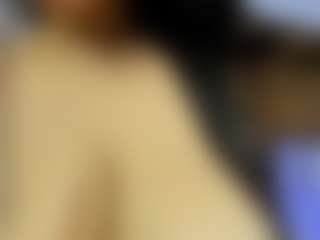 iris-torrez's Live Sex Cam Show