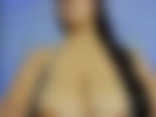 iris-torrez's Live Sex Cam Show