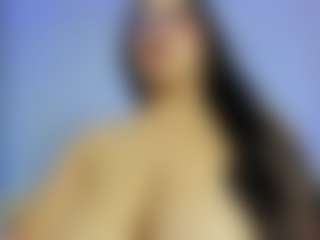 iris-torrez's Live Sex Cam Show