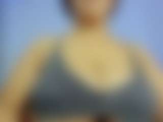 iris-torrez's Live Sex Cam Show