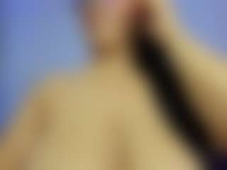iris-torrez's Live Sex Cam Show