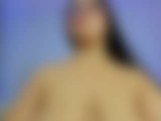 iris-torrez's Live Sex Cam Show