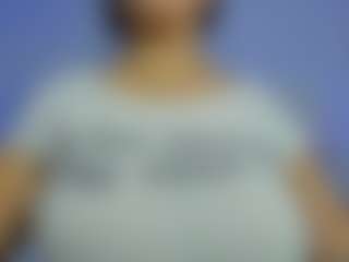 iris-torrez's Live Sex Cam Show