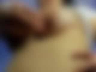 iris-torrez's Live Sex Cam Show