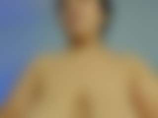 iris-torrez's Live Sex Cam Show