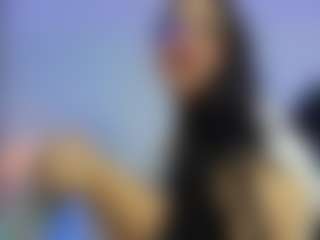 iris-torrez MILF webcam performer live streaming