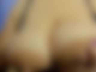 Live cam show with iris-torrez - Smoke on Mixed Magazine Live