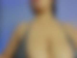 Live cam show with iris-torrez - Smoke on Camsoda
