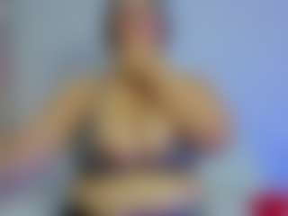 Live cam show with iris-torrez - Thong on Streamer API