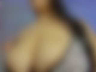 Live cam show with iris-torrez - Milk on Camsoda
