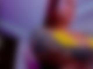 lucybeatifull MILF webcam performer live streaming