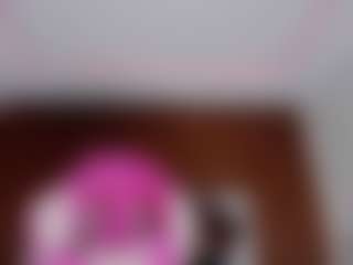 lucybeatifull's Live Sex Cam Show