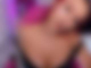 lucybeatifull's Live Sex Cam Show