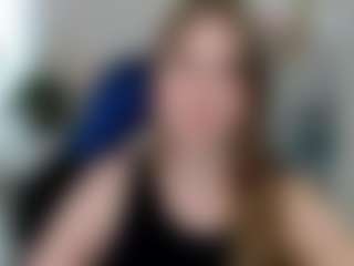 Live cam show with MeganxCute - Geek on Fit Hotties