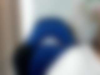 Live cam show with MeganxCute - Sph on milfzrlive.com