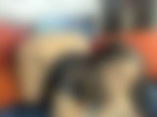 Sienna Divyne's Live Sex Cam Show