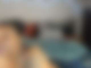 Live cam show with Sienna Divyne - Black MILF on sexylivex.com