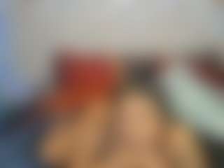 Sienna Divyne's Live Sex Cam Show