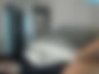 Sienna Divyne's Live Sex Cam Show