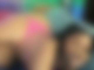 Sienna Divyne's Live Sex Cam Show