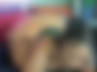 Live cam show with Sienna Divyne - Ebony Middle Aged on xDating