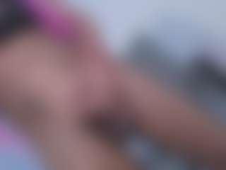 Live cam show with Ivanna Hunt - Spanish on Gym Cam Girls
