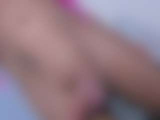Live cam show with Ivanna Hunt - Dominican on hornycams.live