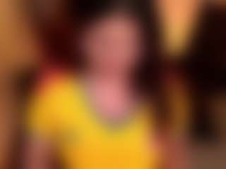 Live cam show with LisaMonroe - Small Tits on livesuperchat.net