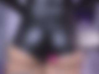Camila Martinez's Live Sex Cam Show
