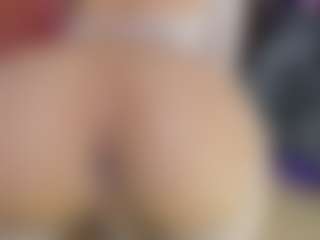 Camila Martinez's Live Sex Cam Show