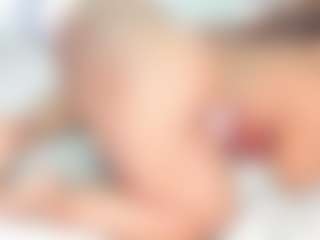 Live cam show with Cock Pleaser - Oil on Cam Slut