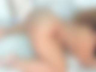 Live cam show with Cock Pleaser - Blowjob Brown Hair on Camsoda