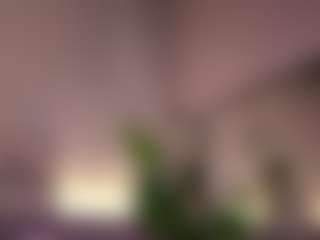 Live cam show with Elle Diane 👑 - Latina on eurowanks.com | colombia