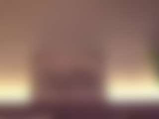 Elle Diane 👑's Live Sex Cam Show