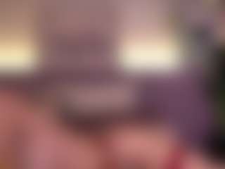Live cam show with Elle Diane 👑 - Student on crypto-cams