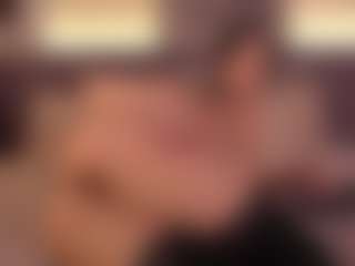 Elle Diane 👑's Live Sex Cam Show
