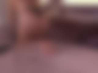 Live cam show with Elle Diane 👑 - Cosplay Big Tits on Pornisteam.com