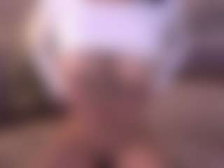 Live cam show with Elle Diane 👑 - Big Ass on CamSodaAdn