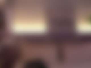 Live cam show with Elle Diane 👑 - Student on sexylive.show