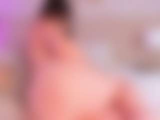 Live cam show with MadelynnGray - Body Massage on liverealitysex.com
