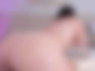 Live cam show with MadelynnGray - Shaved on Camsoda