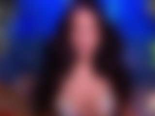 Live cam show with Noah Bensi - Egirl on live18s.com