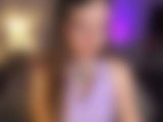 AyraLust MILF webcam performer live streaming