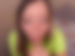 AyraLust MILF webcam performer live streaming