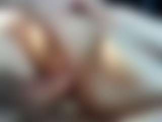 Live cam show with MR. DICK SPEAR - Big Cock on AdultVida.com